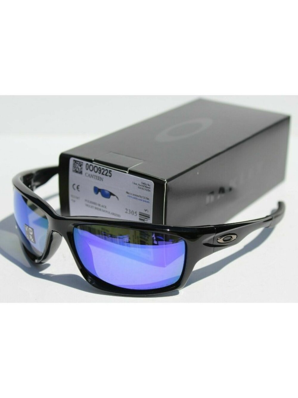 OAKLEY Canteen POLARIZED Sunglasses Polished Black/Violet Iridium NEW OO9225-07